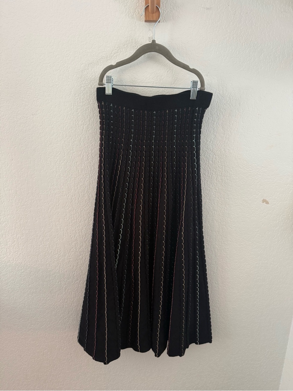 Diane Von Furstenberg Black Knit Midi Skirt with Contrast Stitching